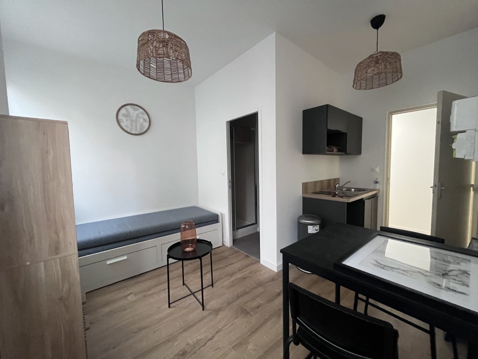 Appartement Place Jean Moulin à Saint-Étienne