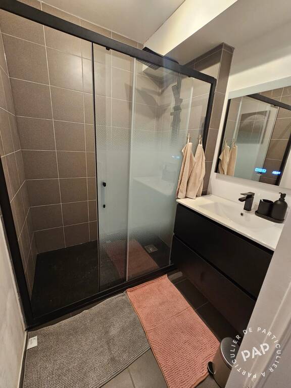 Room Rue Père André Jarlan in Évry
