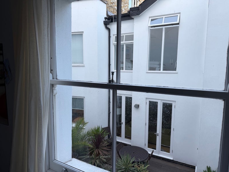 Room Southgate Road in Greater London