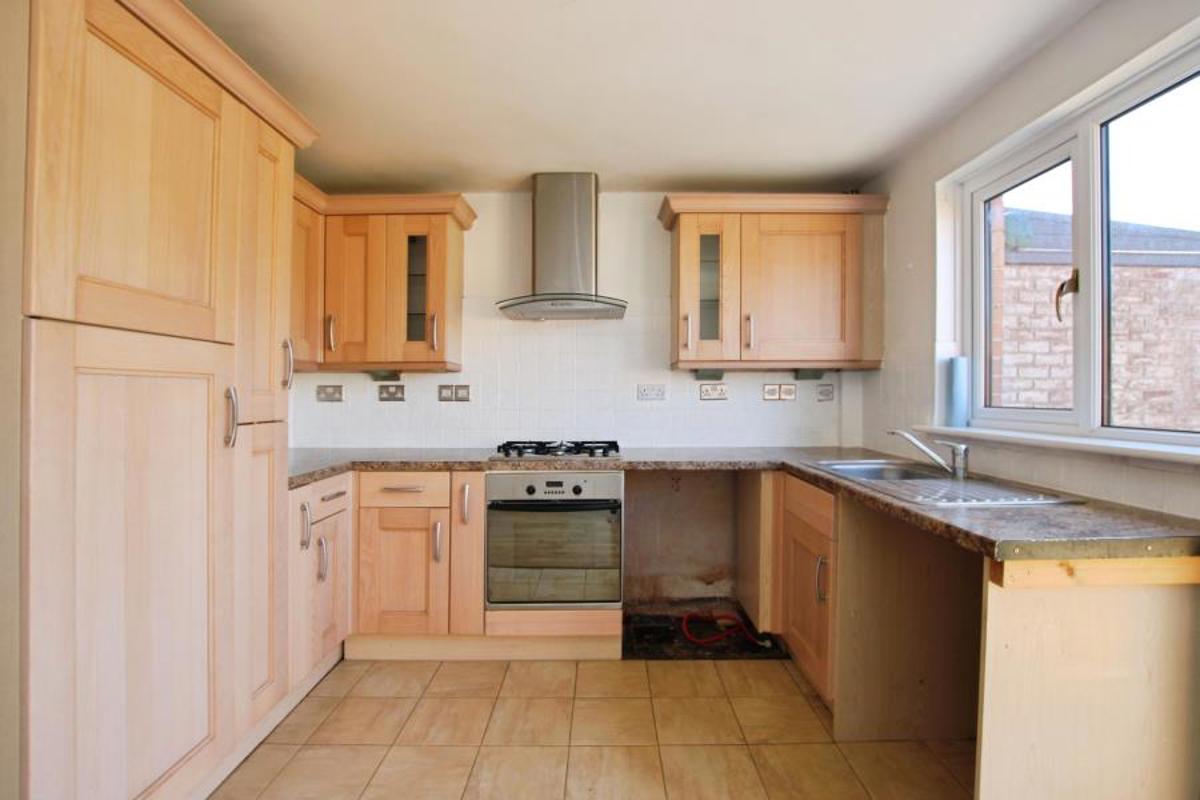 House Wrington Close in Bristol