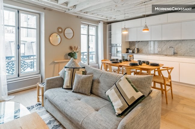 Flat Rue Mazarine in Paris