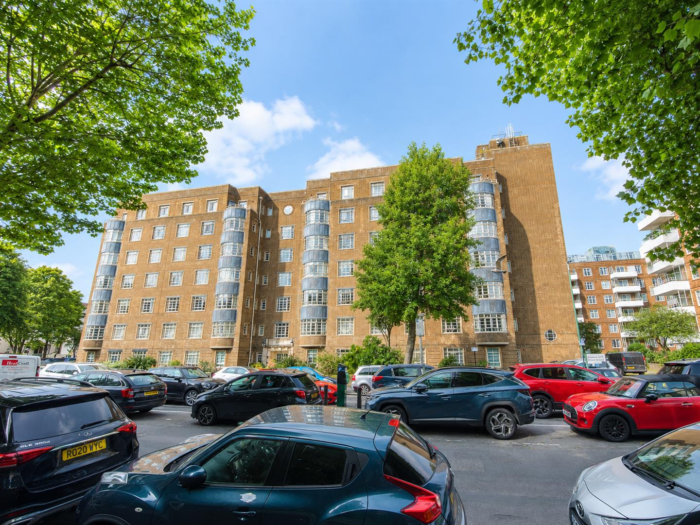 Flat Wilbury Road in Hove