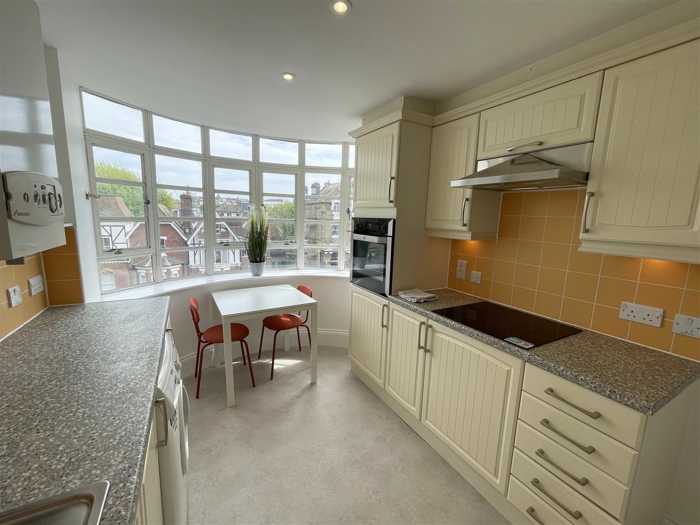 Flat Wilbury Road in Hove