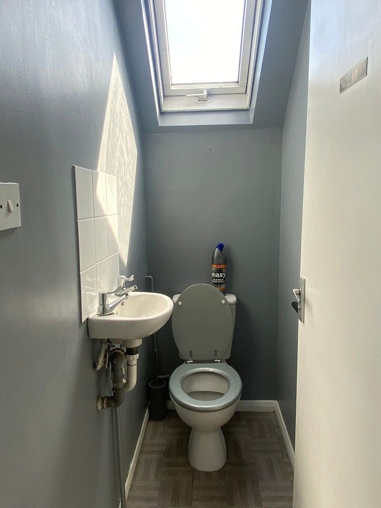 Room Albany Street in Hull