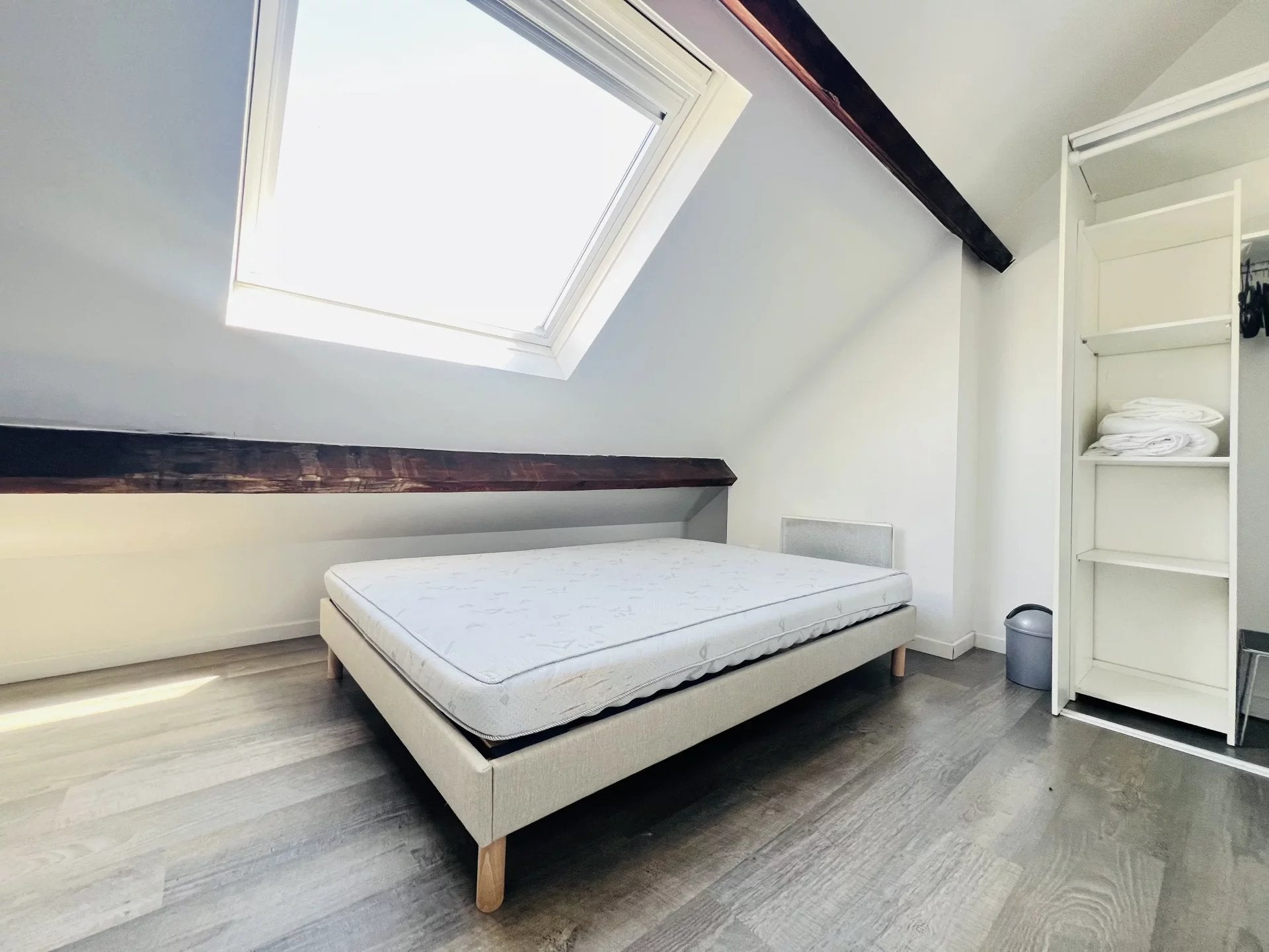 Chambre Rue Bourignon à Lille