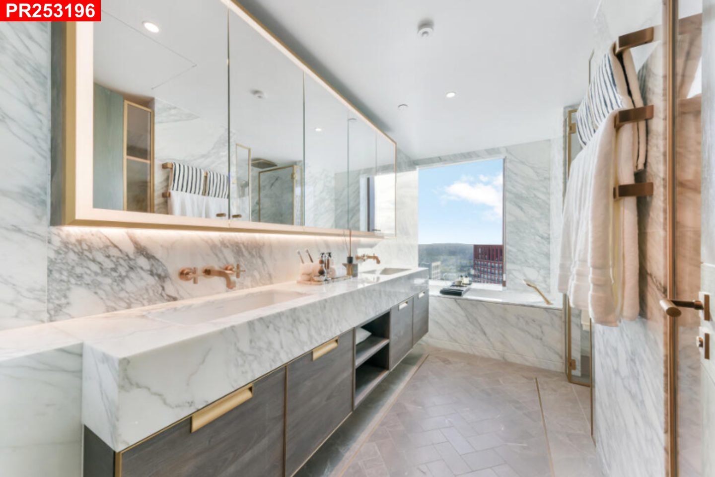 Flat Bath Road in Taplow
