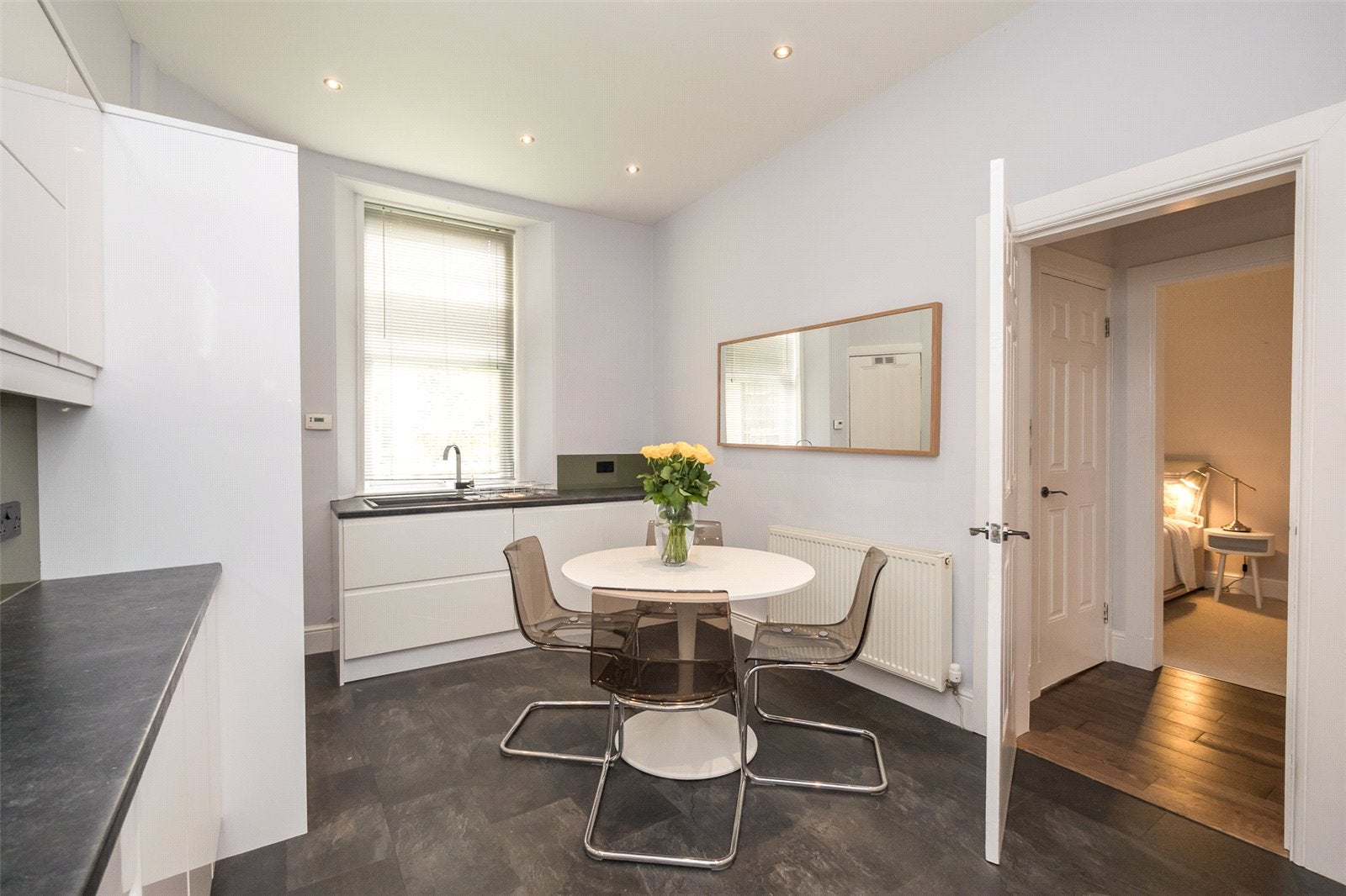 Flat Royston Terrace in City of Edinburgh