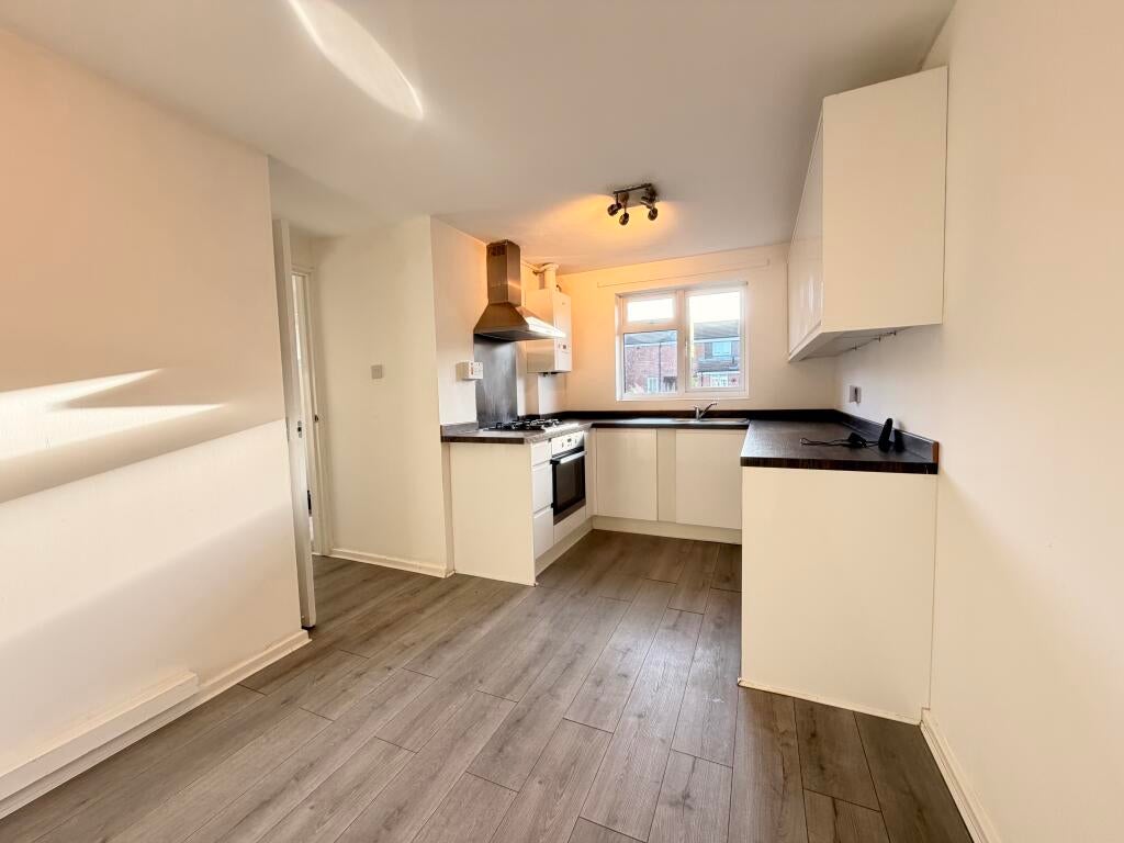 House Landseer Court in Test Valley