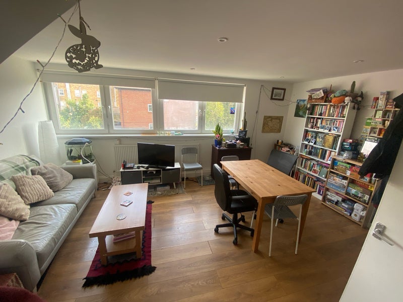 Room Campsbourne Road in Greater London