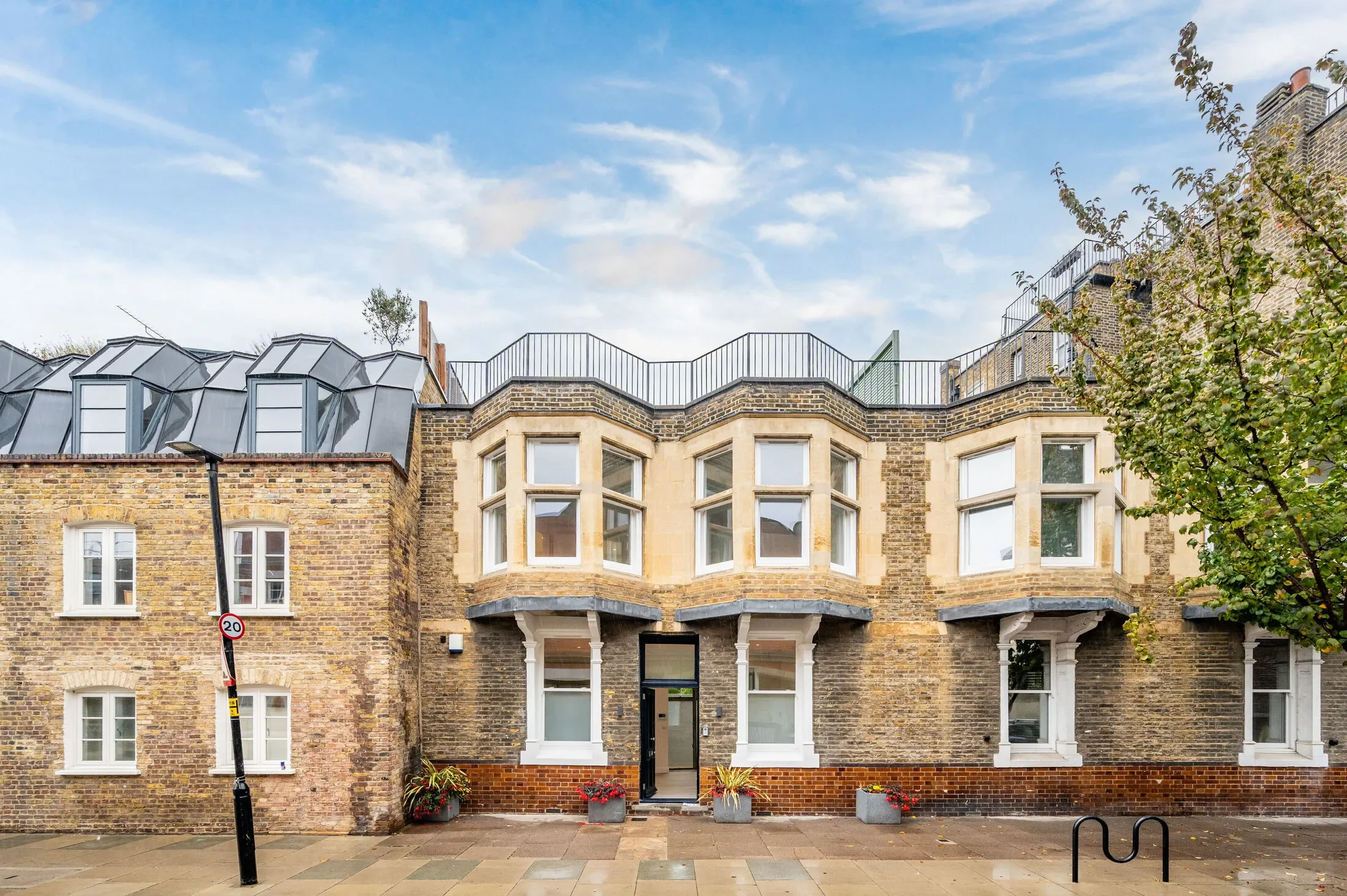 House Great James Street in Greater London