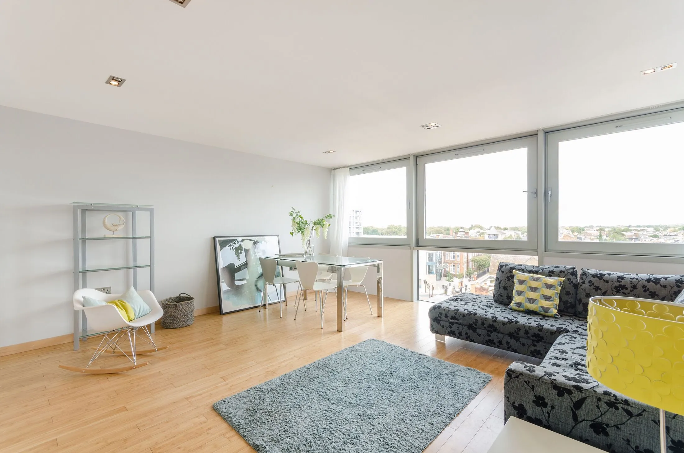 Flat Richmond Road in Greater London