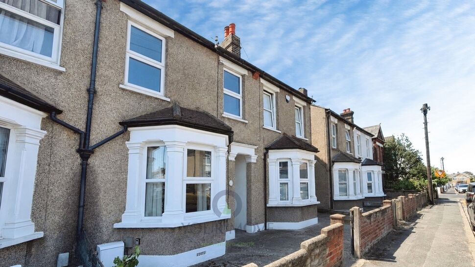 House Rowan Road in Greater London