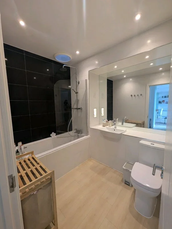 Room Woodford Road in Watford