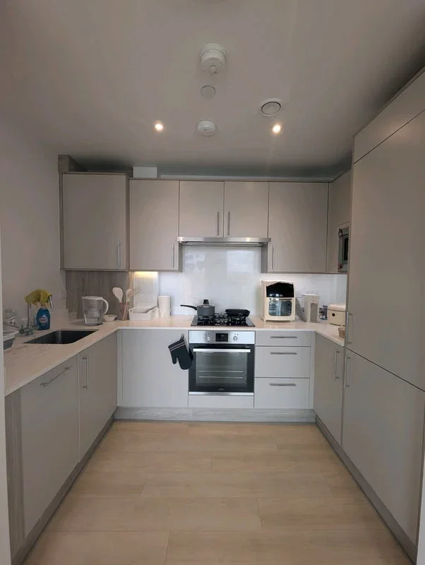 Room Woodford Road in Watford