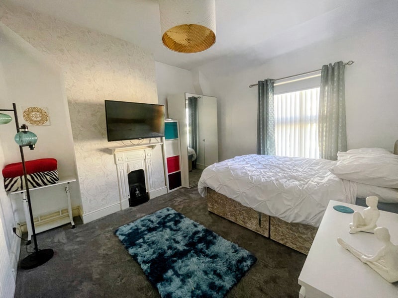 Room Sandheys Grove in Crosby
