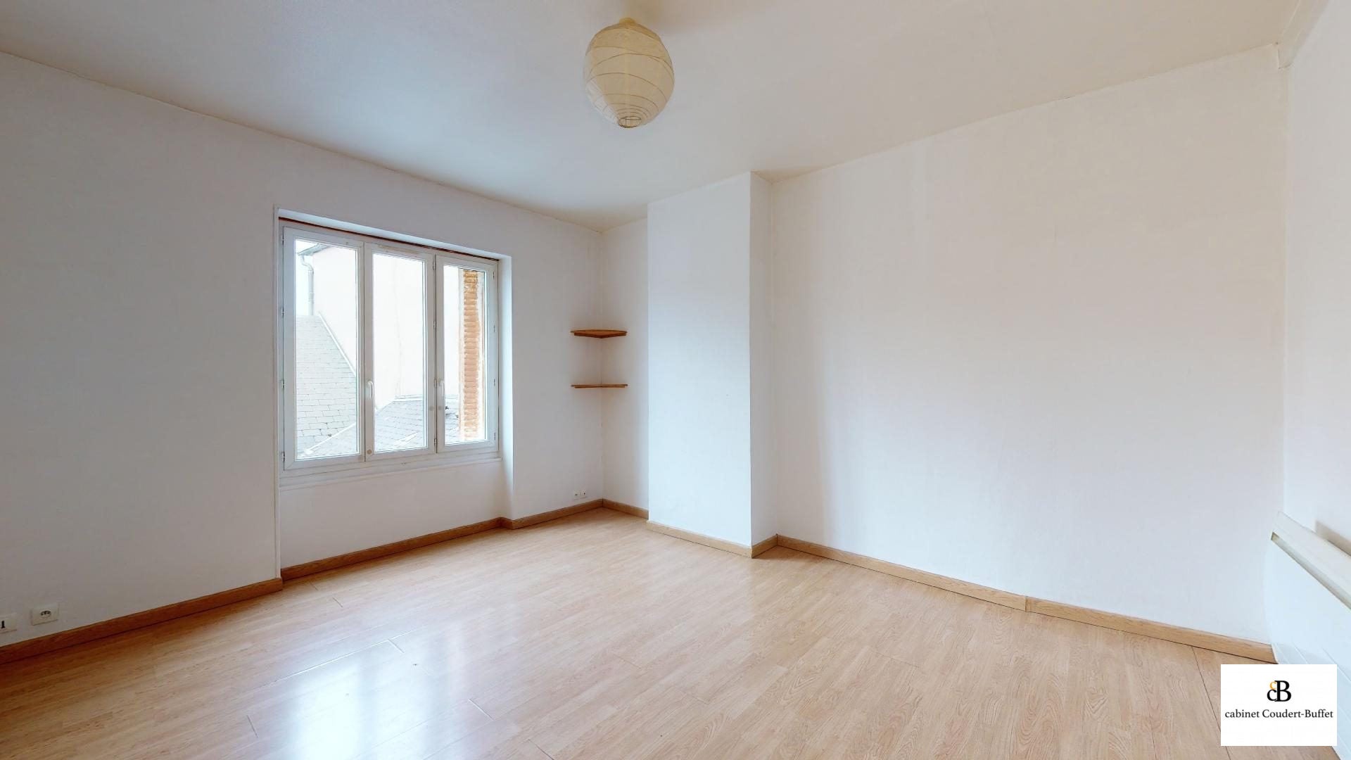 Appartement Rue des Frères Gambon à Cosne-Cours-sur-Loire