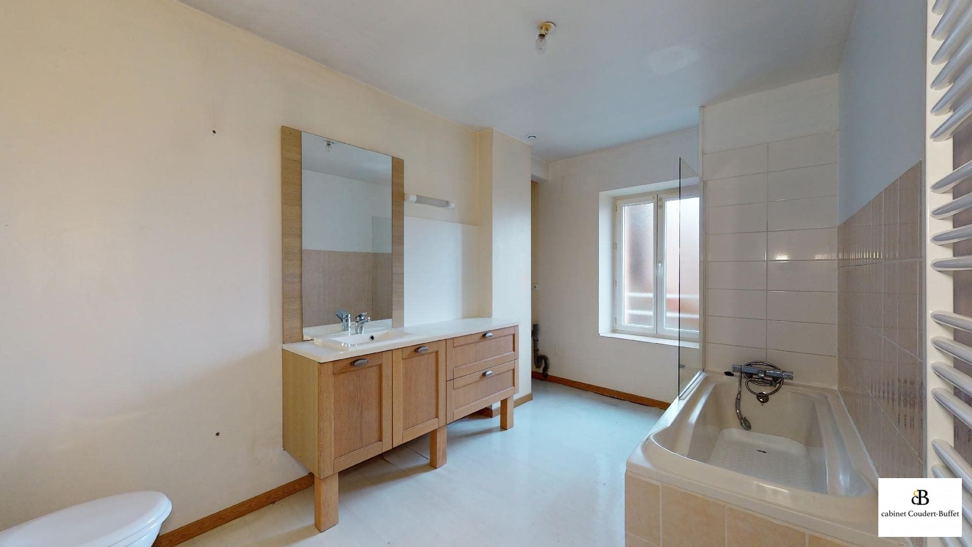 Appartement Rue des Frères Gambon à Cosne-Cours-sur-Loire