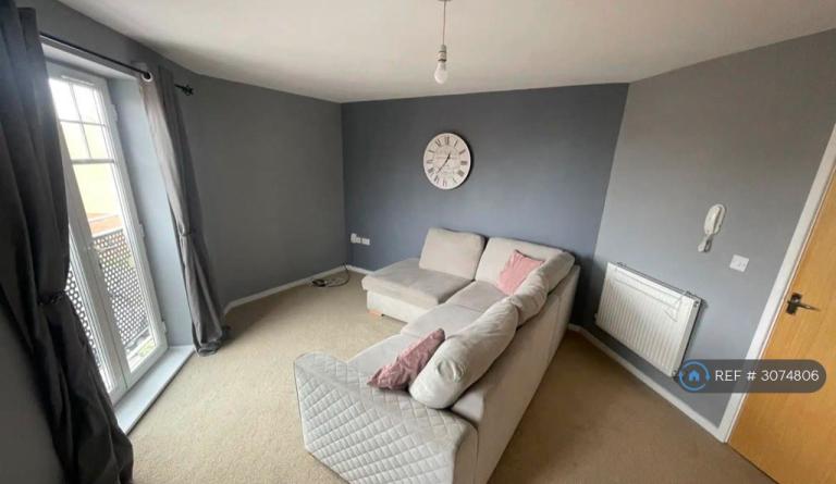 Flat Redgrave Close in Gateshead