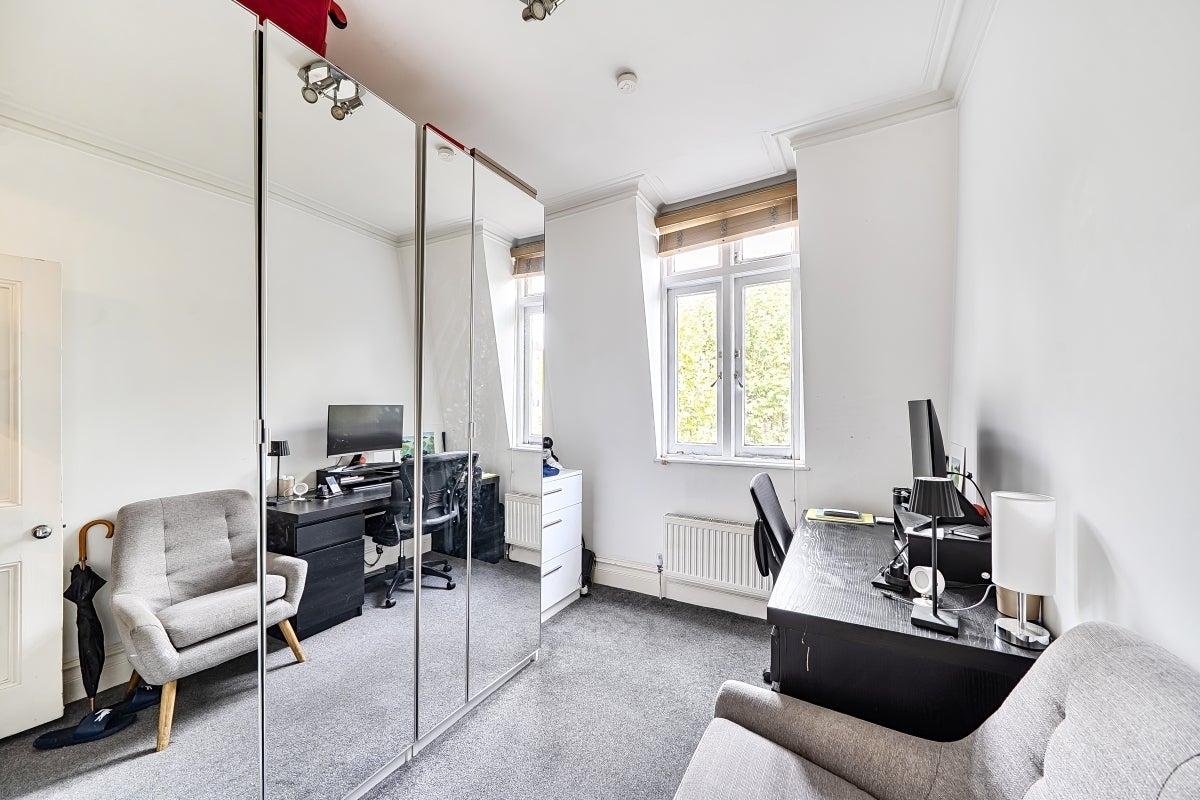 Flat Castellain Road in City of Westminster