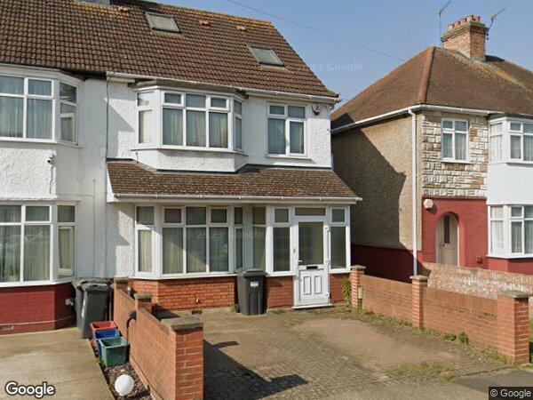 House Munster Avenue in Greater London