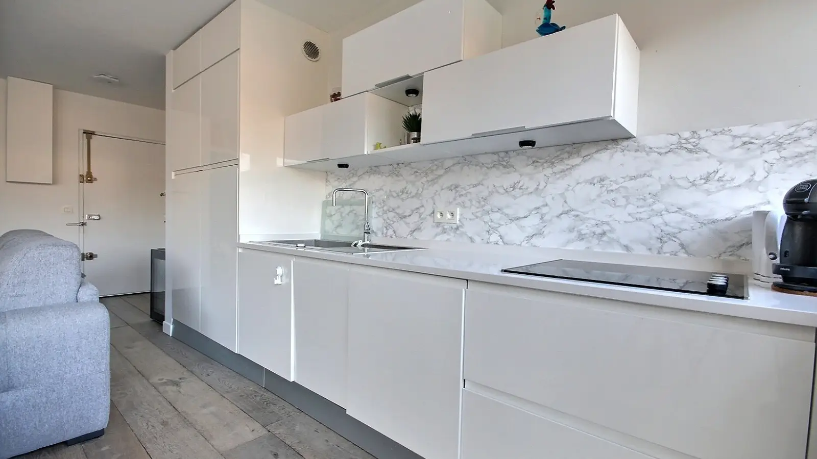 Flat Rue de la Convention in Paris
