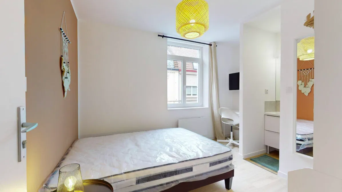 Chambre Rue Roger Salengro à Lille