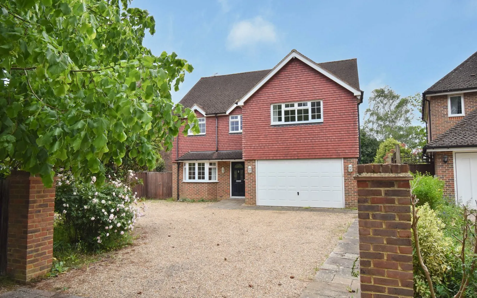 House Midway in Elmbridge
