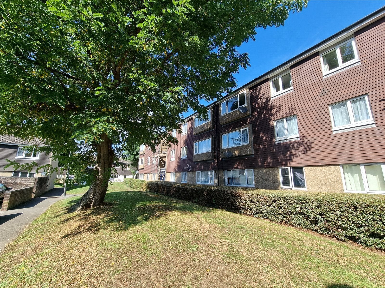 House Widgeon Close in Gosport