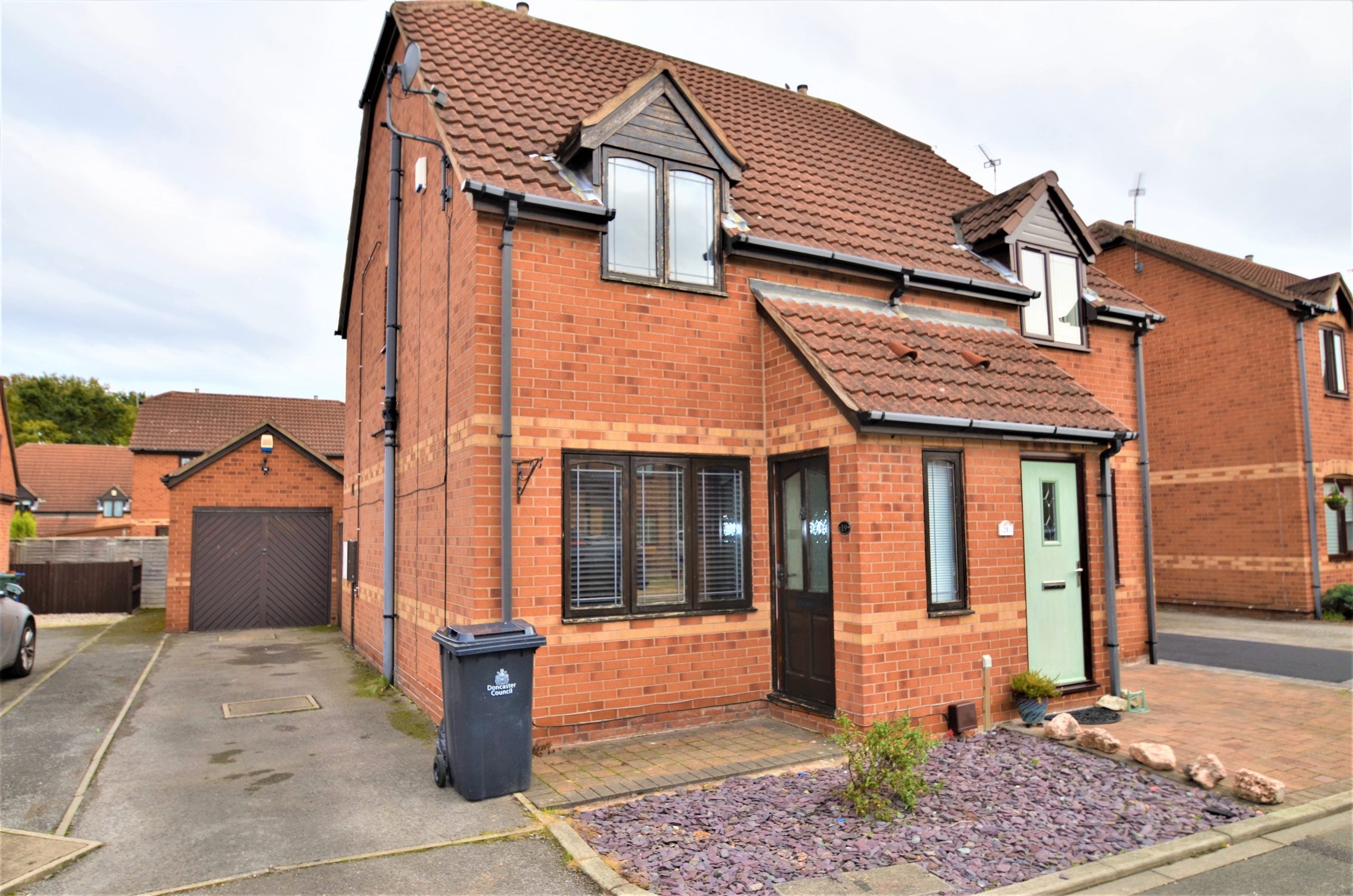 House Dean Close in Doncaster