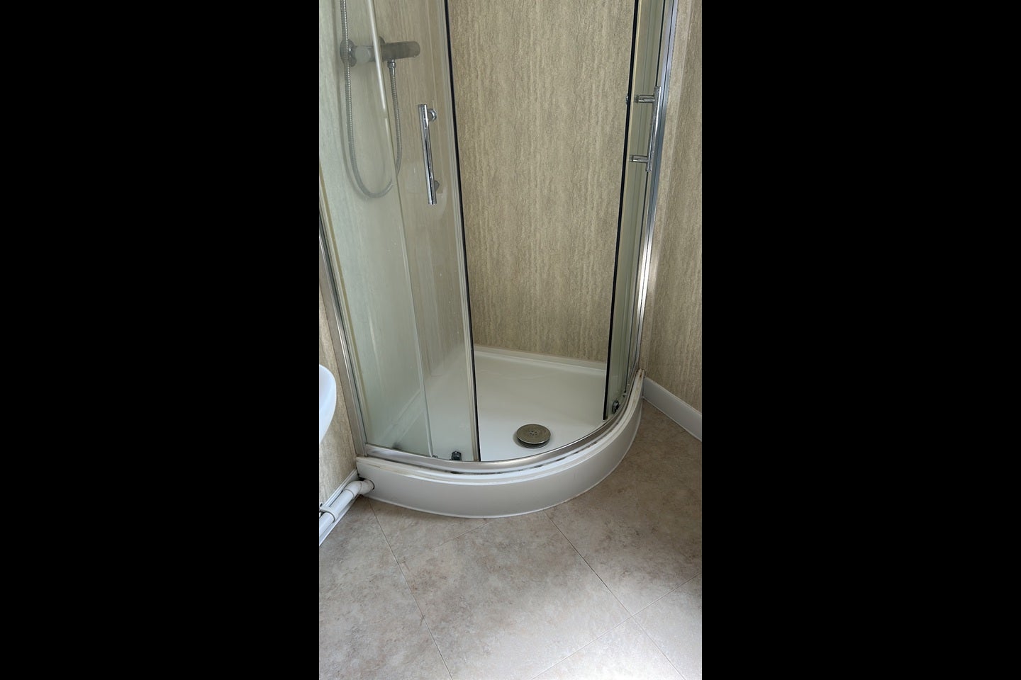 Room Freeburn Causeway in Coventry