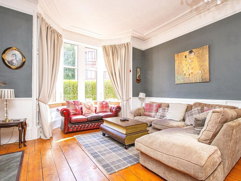 Room Hinshelwood Drive in Glasgow