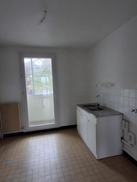 Flat Rue de l'Idolay in Rives