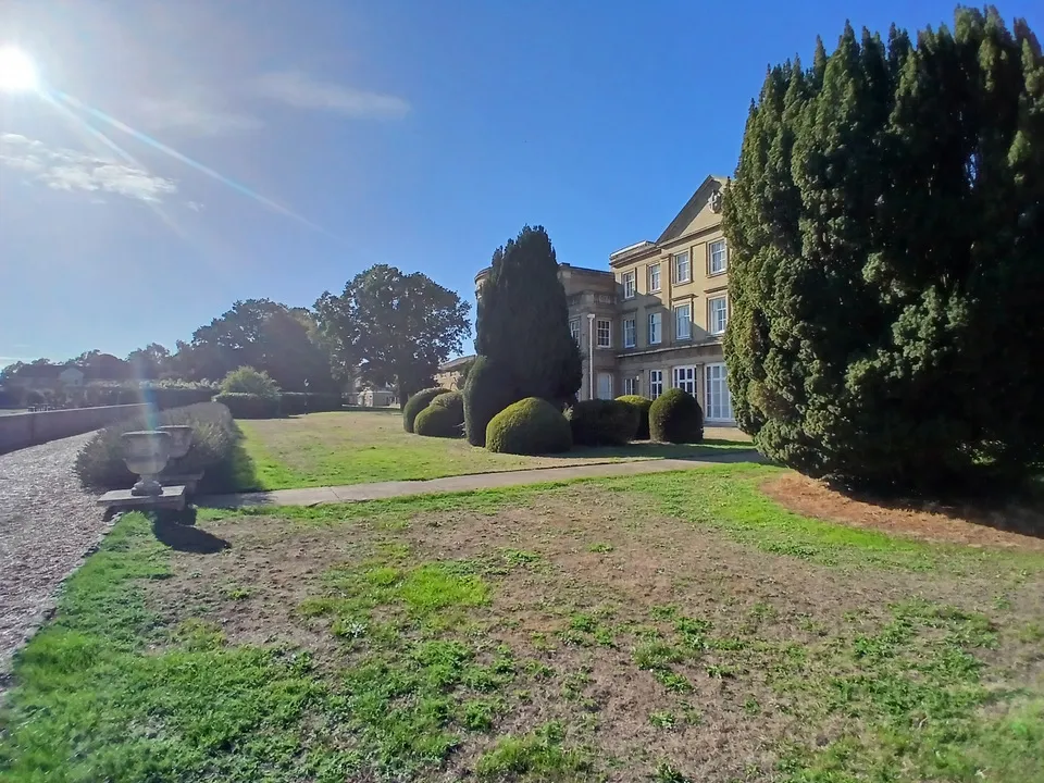 Flat Keswick Hall in South Norfolk