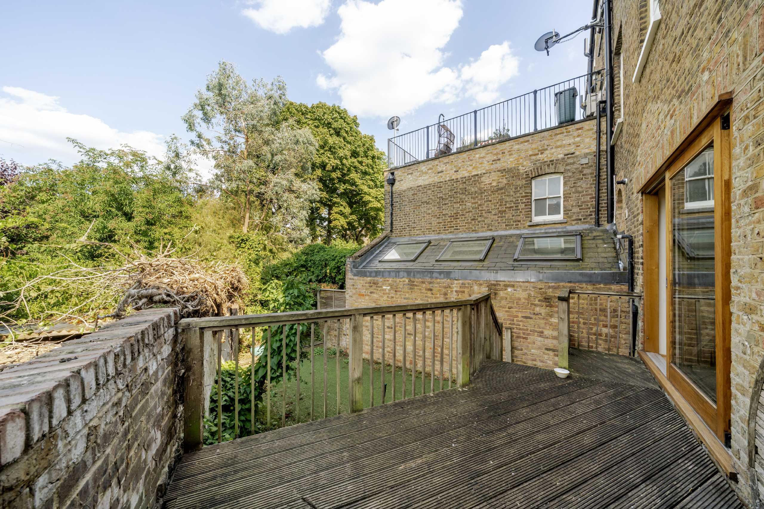 House Huddleston Road in Greater London