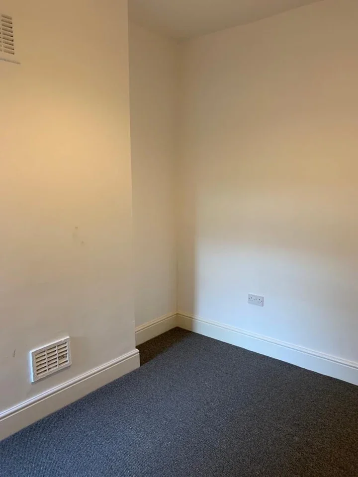 Room Durban Road in Greater London