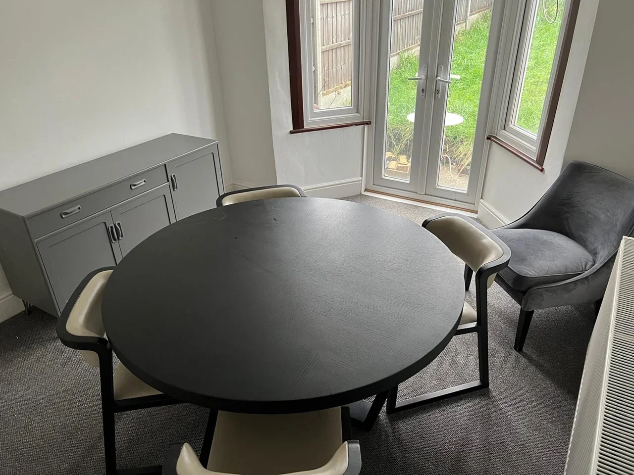 Room Durban Road in Greater London