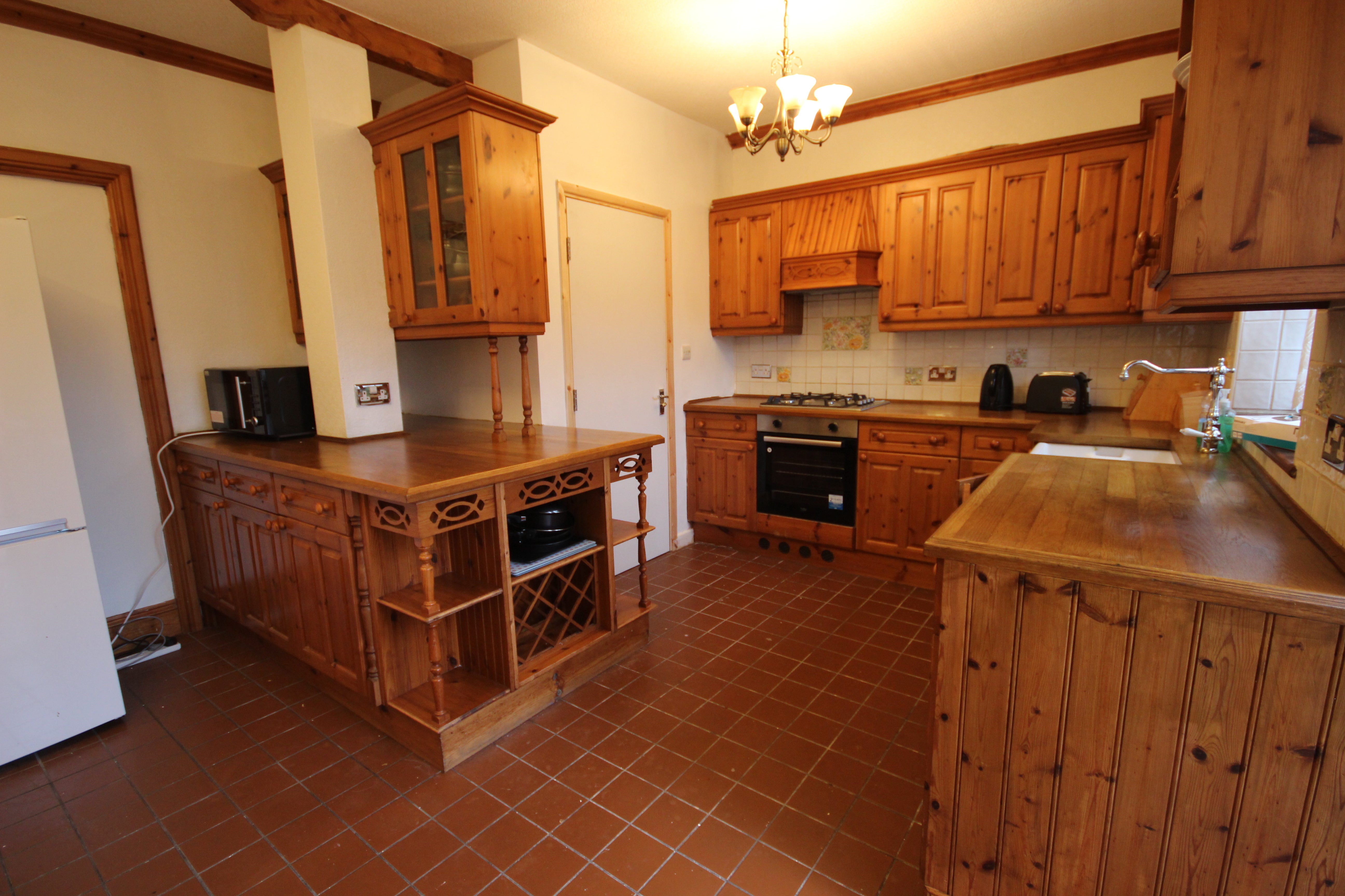 Room Vicarage Road in Watford