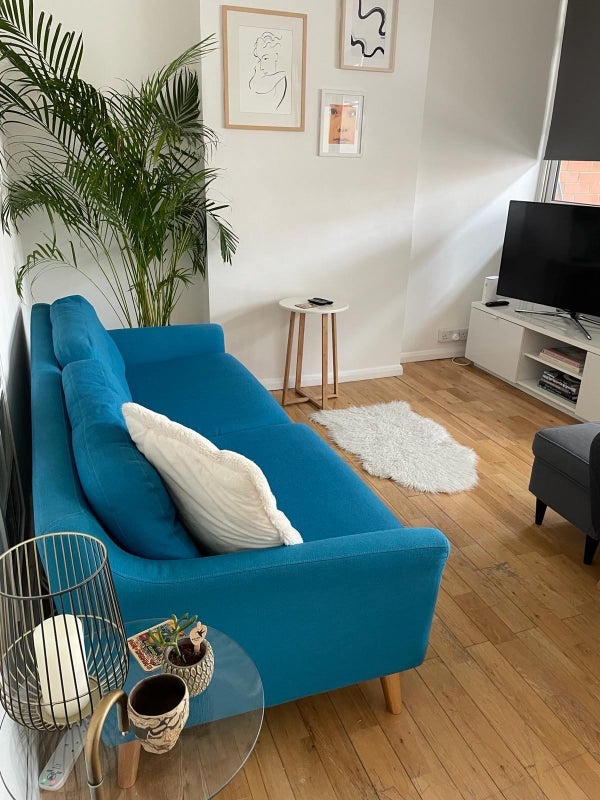 Room Renforth Street in Greater London