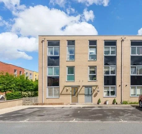 House Bell Terrace in Dartford