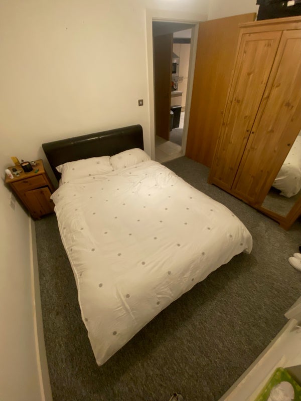 Room Fernie Street in Manchester