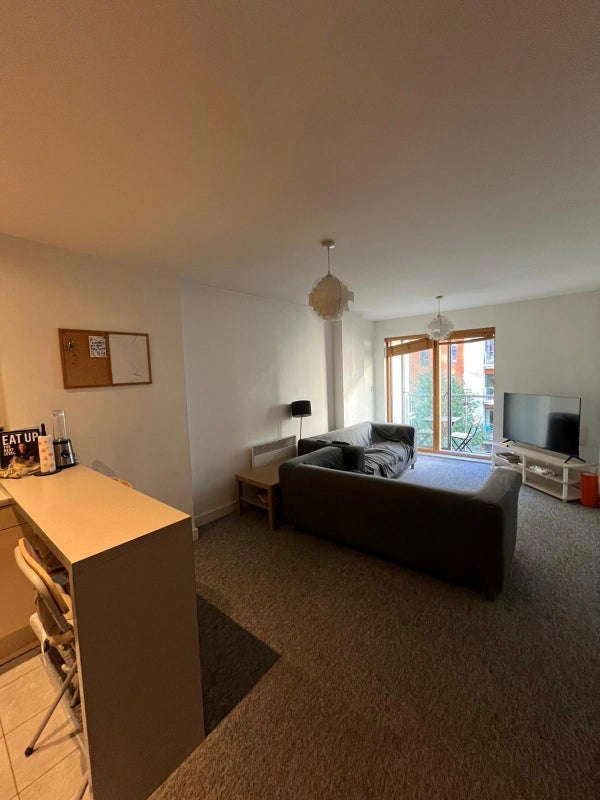 Room Fernie Street in Manchester