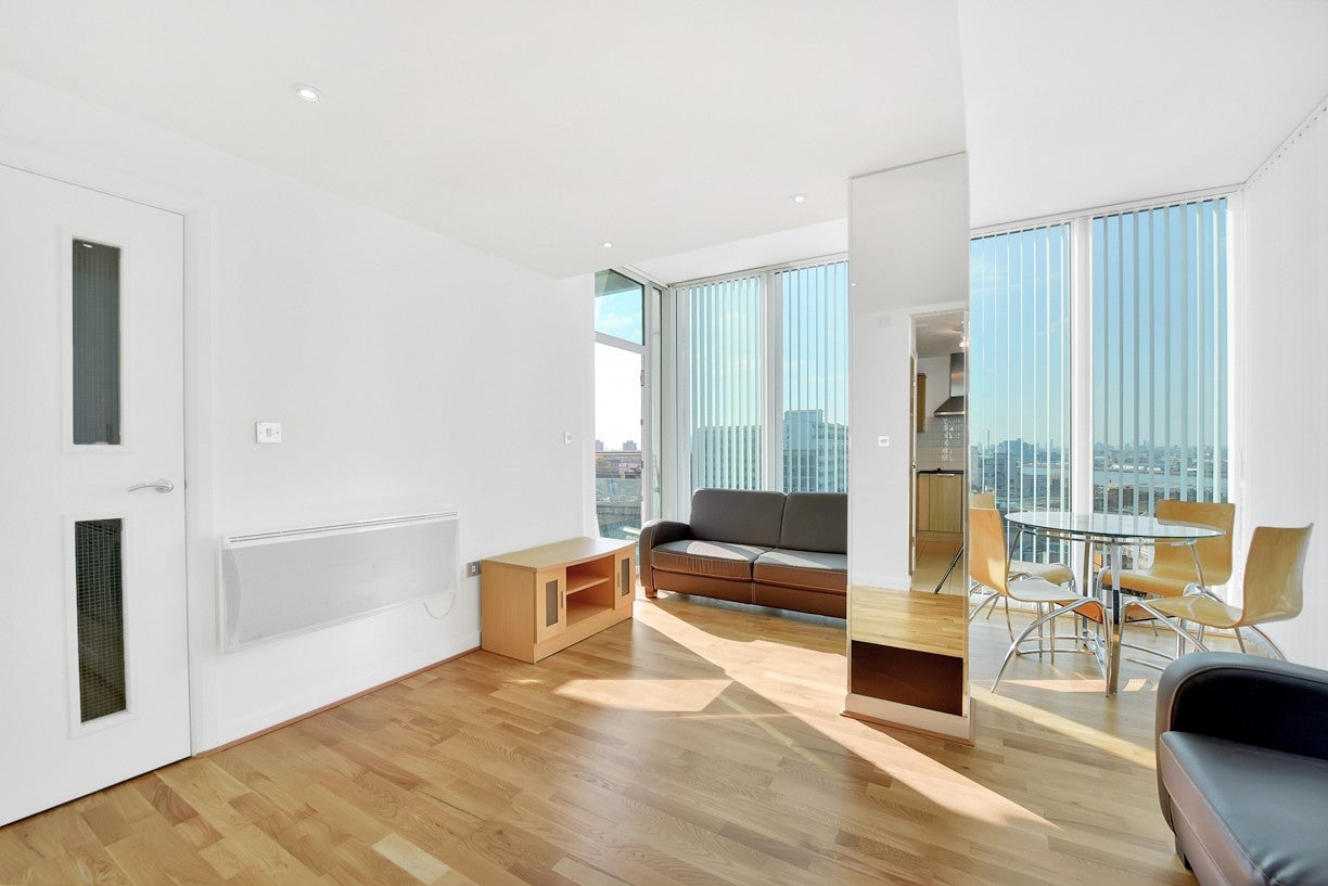 Flat Greens End in Greater London