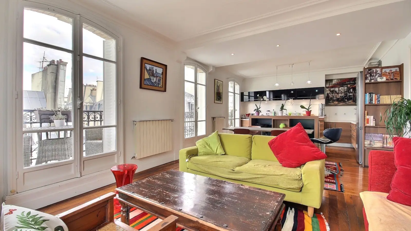 Flat Rue Bachaumont in Paris