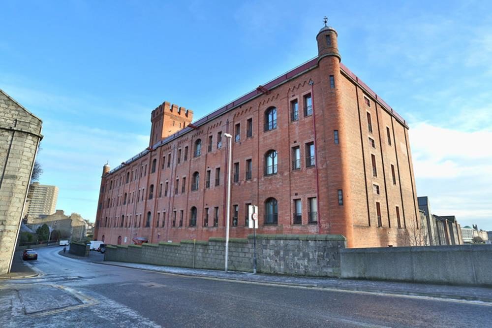 Flat Maberly Street in Aberdeen City