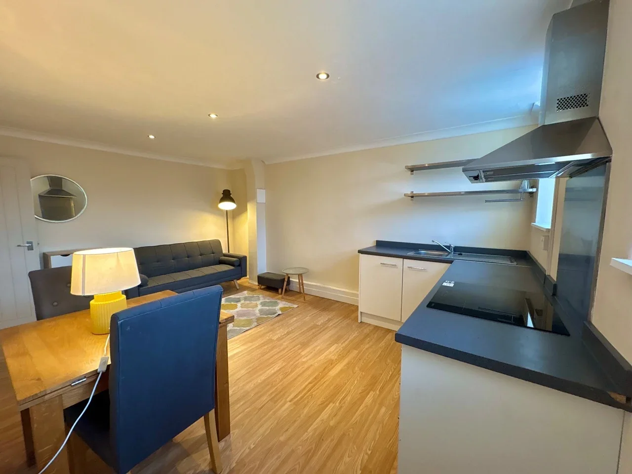 Flat Sydenham Road in Greater London
