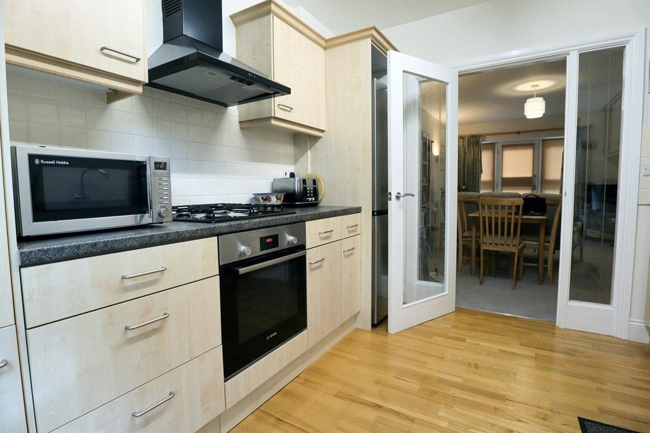 Flat Market Place in Oakham