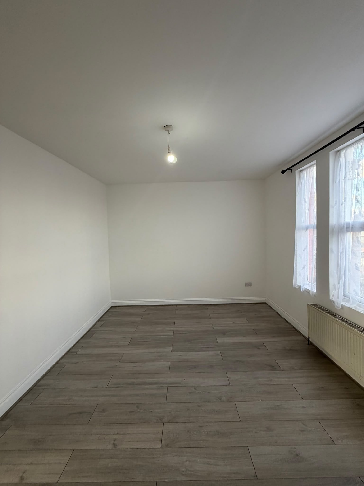 Flat High Road Leytonstone in Greater London