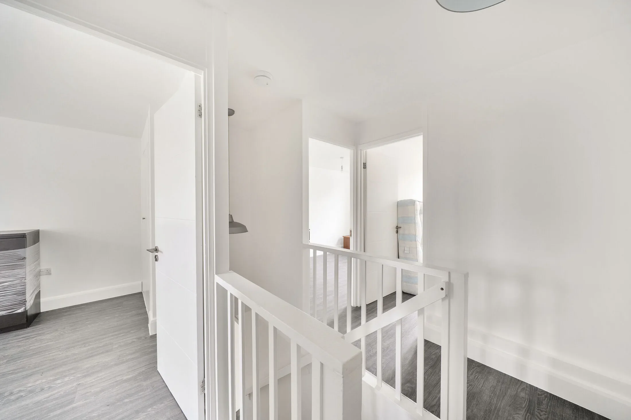 House Meadow Close in London