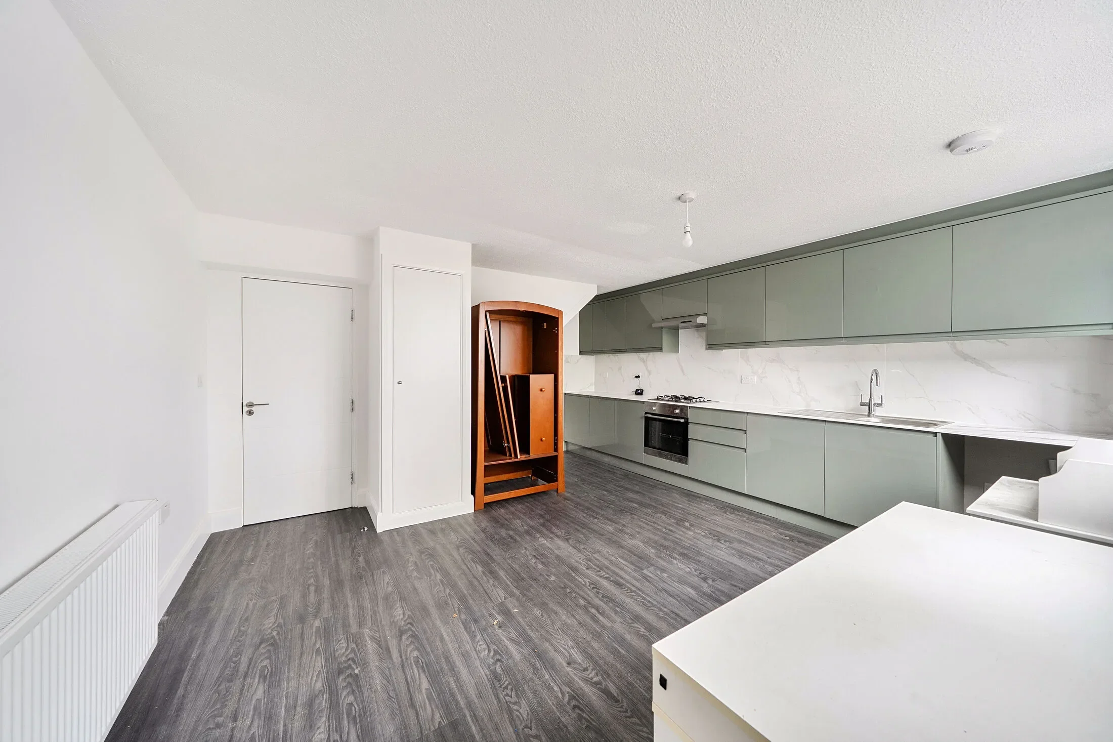 House Meadow Close in London