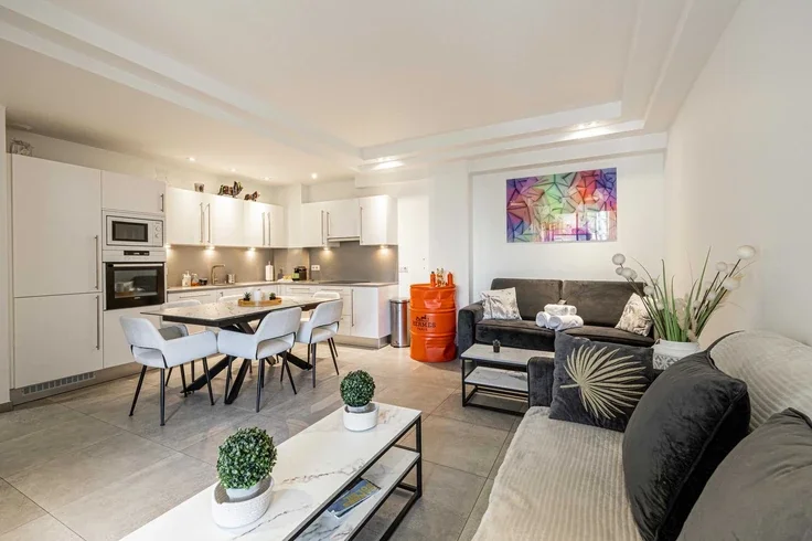 Appartement Rue Velasquez à Cannes